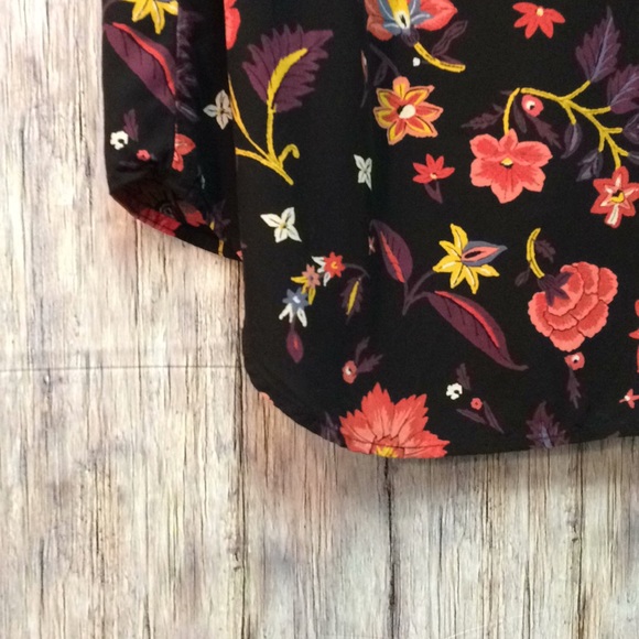 Old Navy keyhole high low floral dress tunic style - Picture 6 of 6